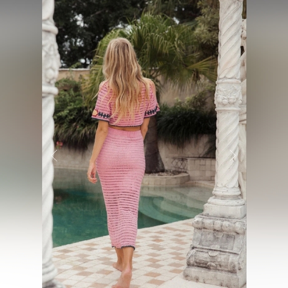 NWT Chasing Unicorns Sweet Dreams Floral Hand Crochet Set - Picture 3 of 8